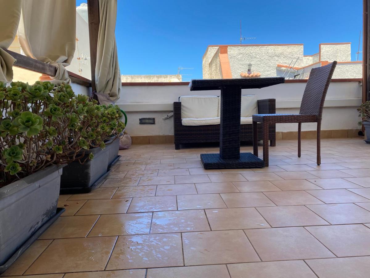 Mansarda Con Terrazzo Apartman Trapani Kültér fotó