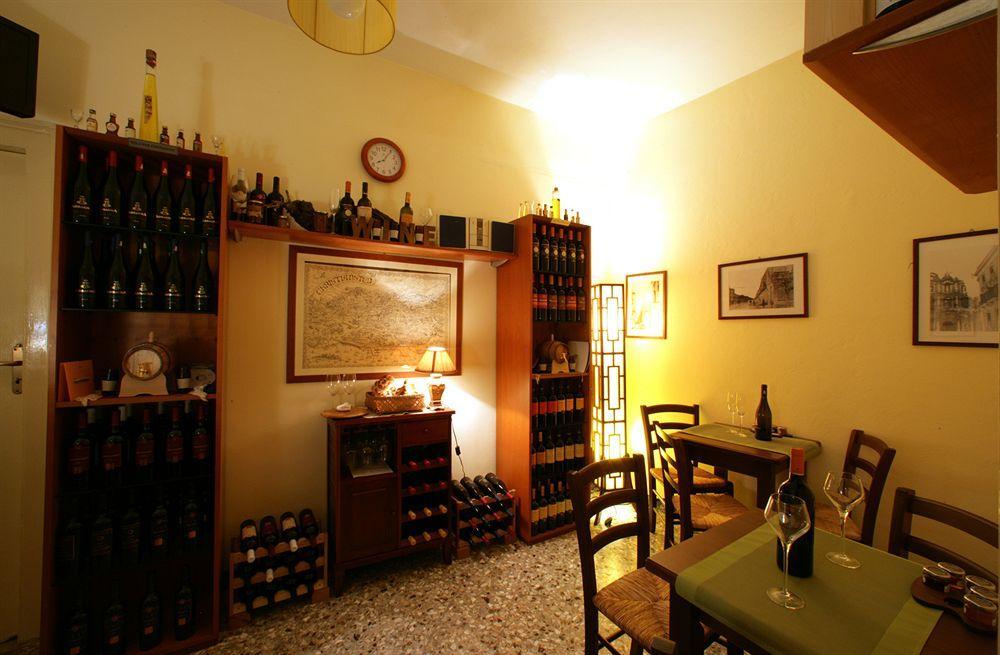 Mansarda Con Terrazzo Apartman Trapani Kültér fotó